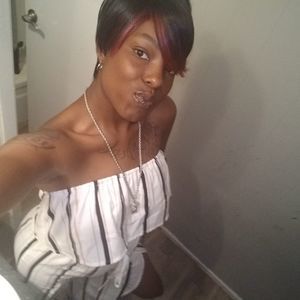 Meet your Posher, Shay